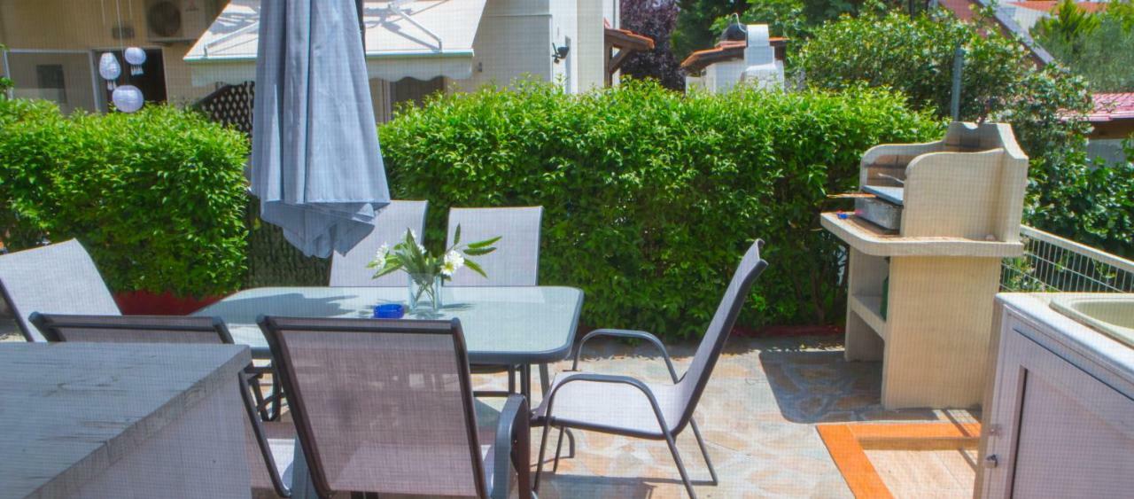 Luxurious Seaside Vacation Home Nikiti  Ngoại thất bức ảnh