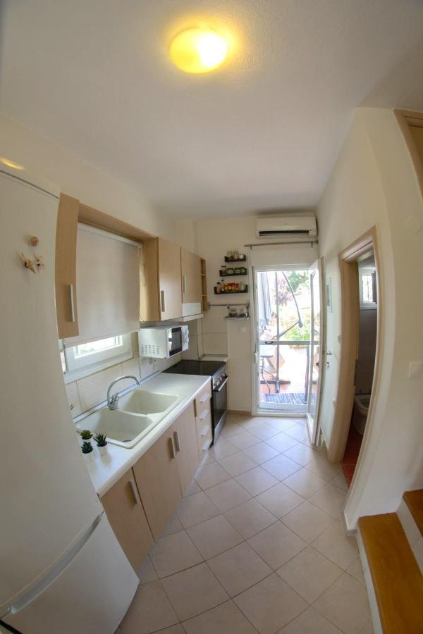 Luxurious Seaside Vacation Home Nikiti  Ngoại thất bức ảnh